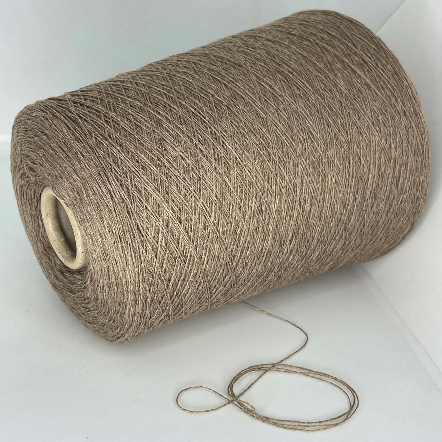 10% Silk, 10% Cashmere, 80% Merino Wool