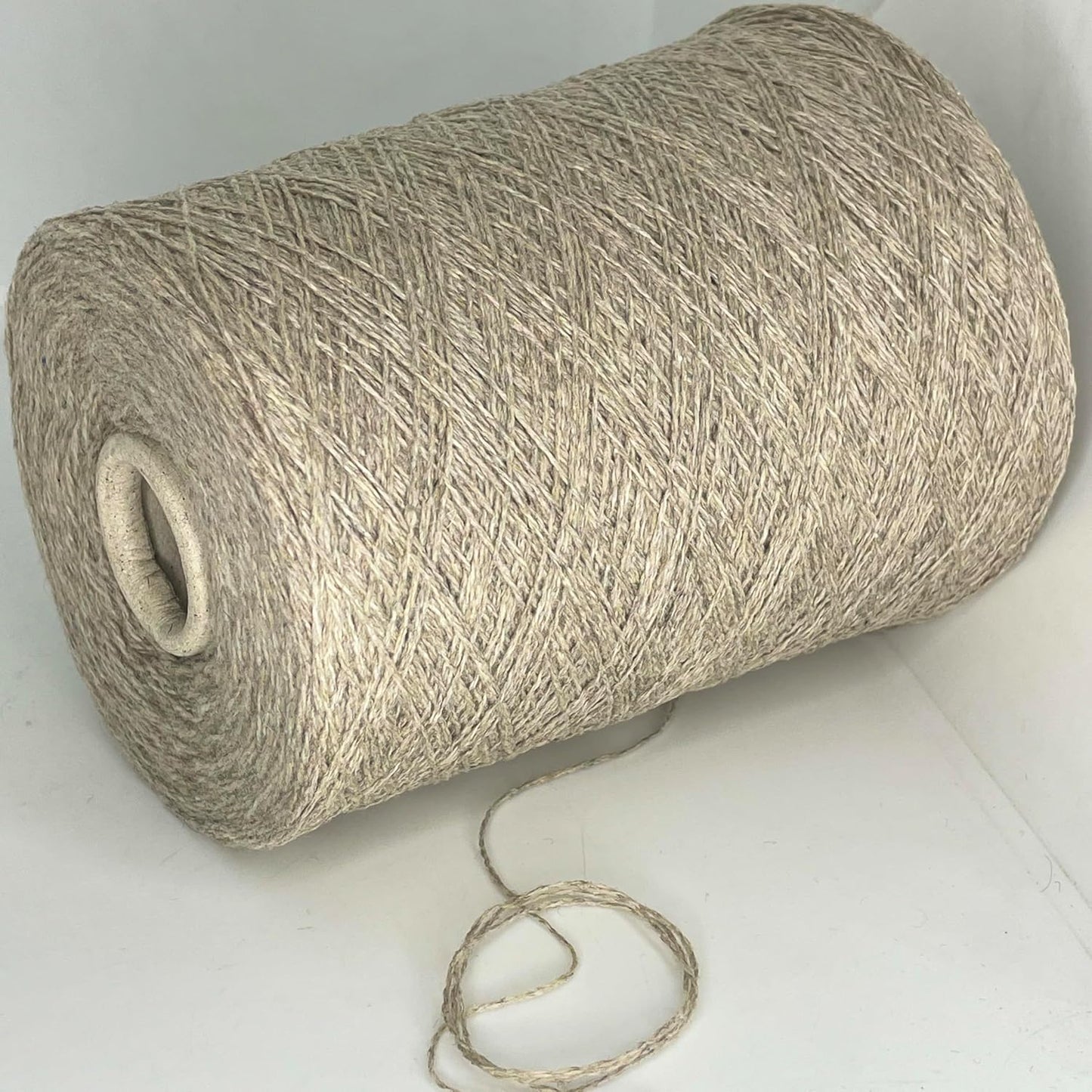 40% Baby Yak, 10% Cashmere, 30% Merino Wool, 20% Silk