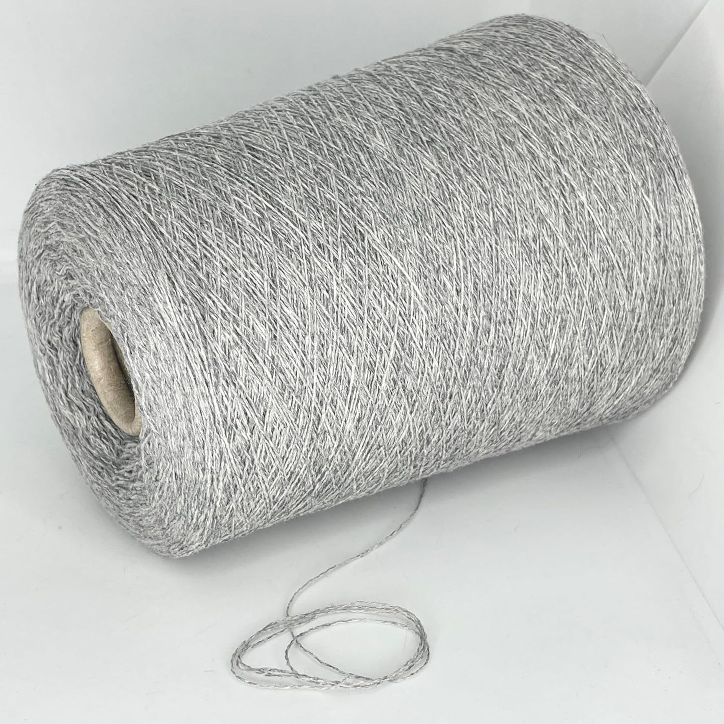 10% Silk, 10% Cashmere, 80% Merino Wool
