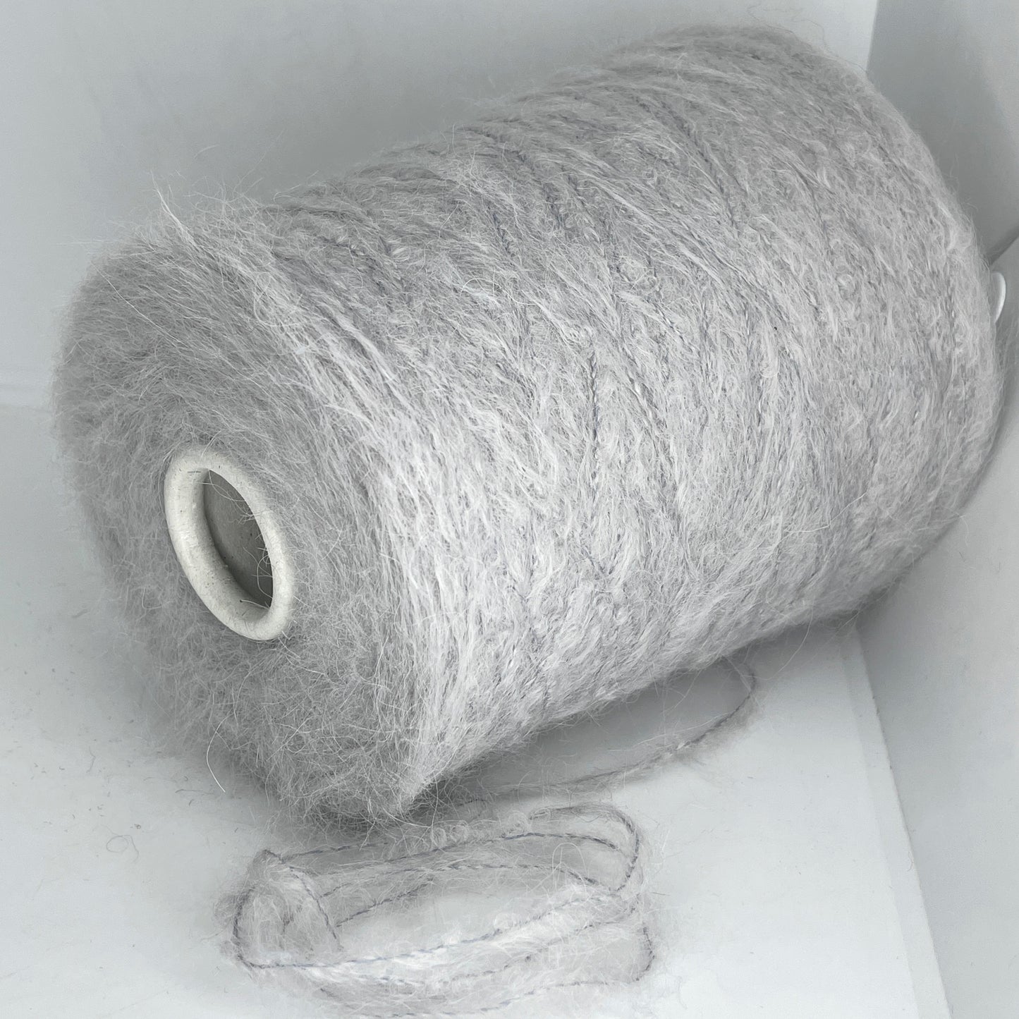 78% Alpaca, 8% Merino Wool, 14% Polyamide