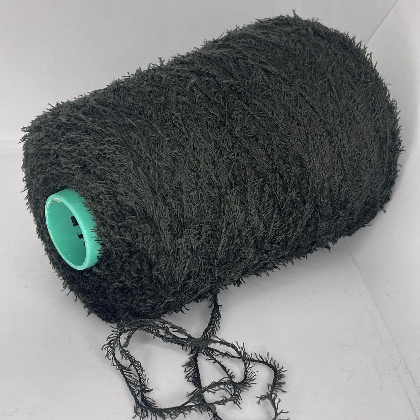 25% Silk, 75% Merino Wool