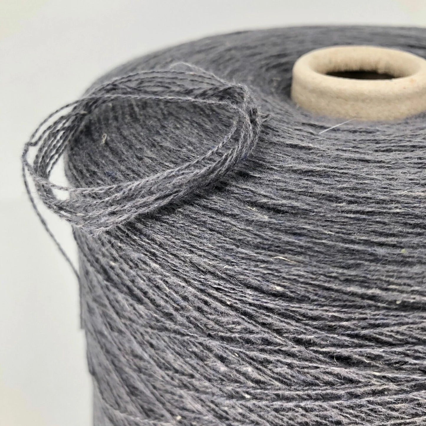 20% Silk, 20% Cashmere, 60% Merino Wool
